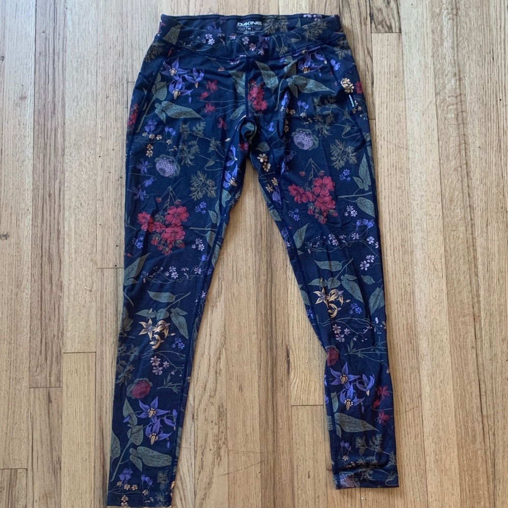 Dakine Black Floral Leggings Size M